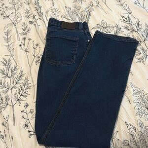 Men’s hart Shaffner Marx jeans in great condition men’s size 34x 34 skinny jeans